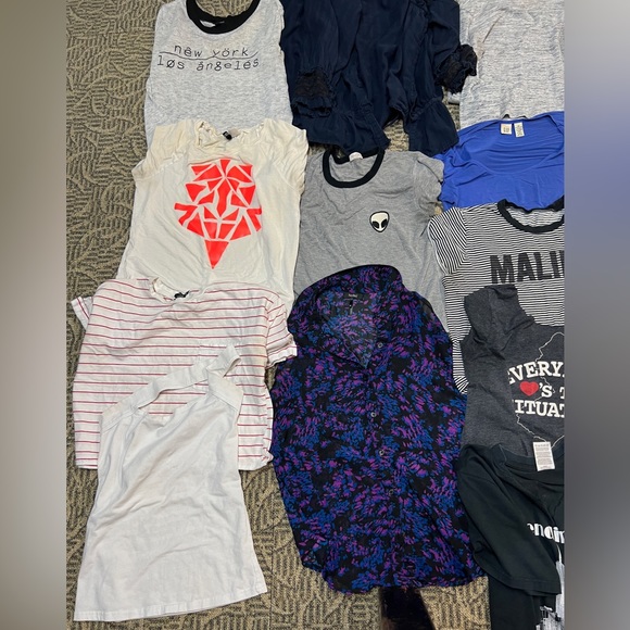 Bundle of Shirts and Skirts - Picture 4 of 16